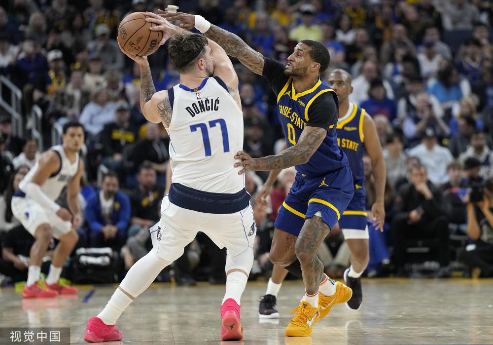 对于他来说 对于他来说