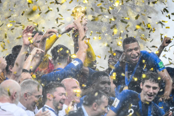 虽然足球市 虽然足球市